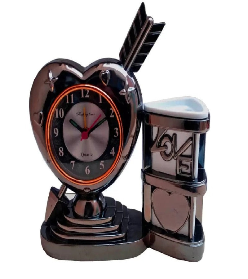 Black Heart Shaped Analog Alarm Clock with Pen stand K922