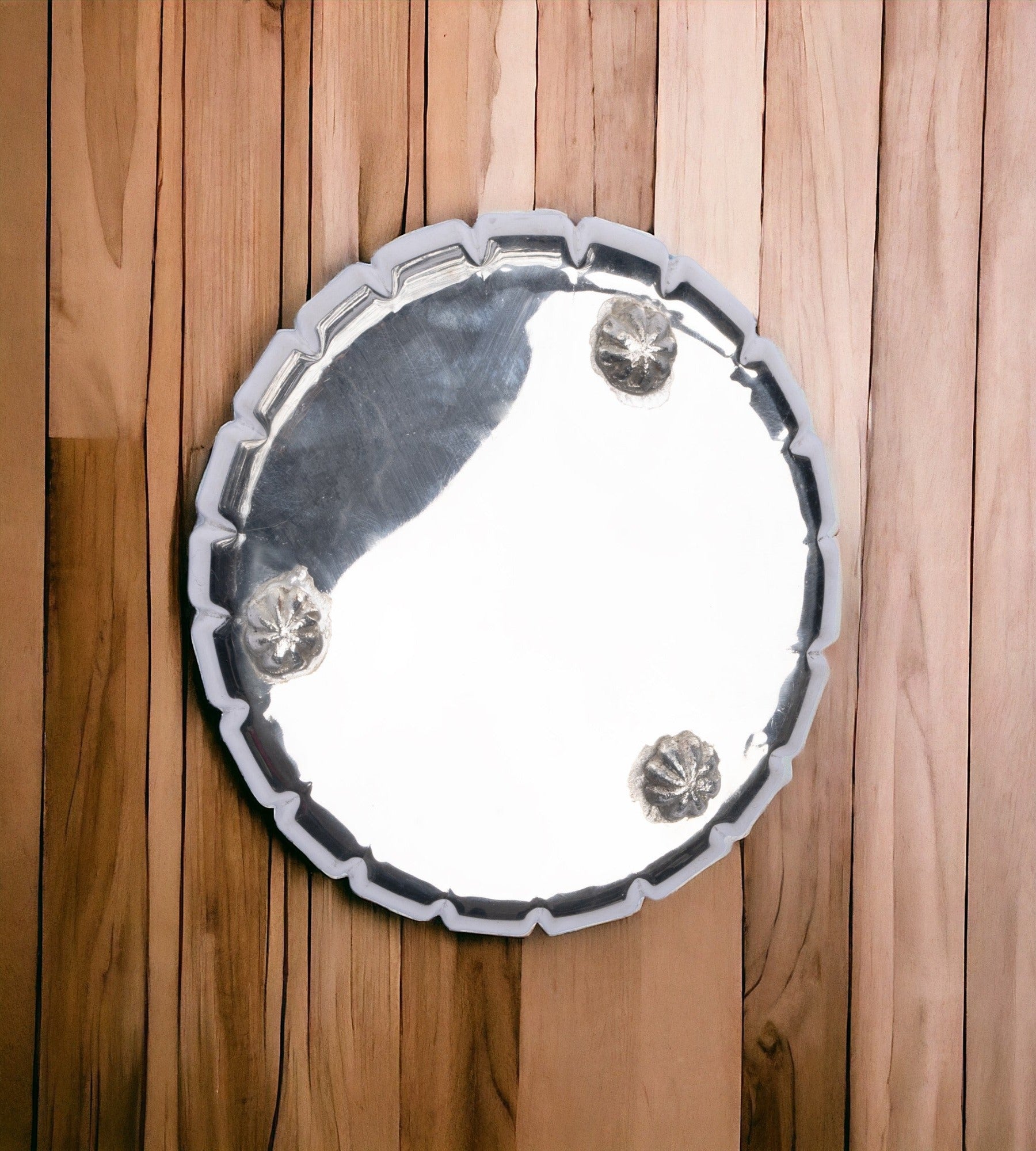 Sigaram 8 Inch German Silver Floral Designed Plate with Lay For Home Pooja Decor K4404