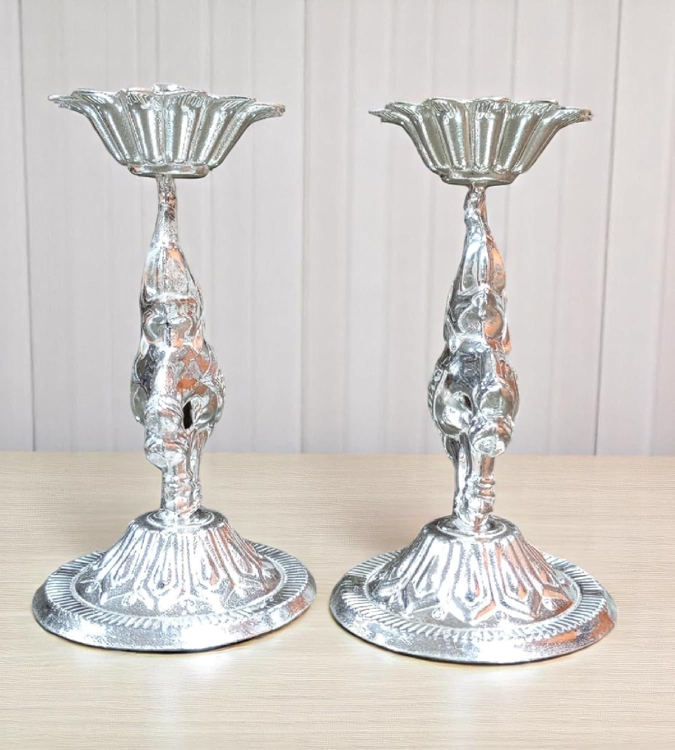Sigaram Brass 4 Inch Elephant Style Diya for Home Temple Pooja Decore K4711