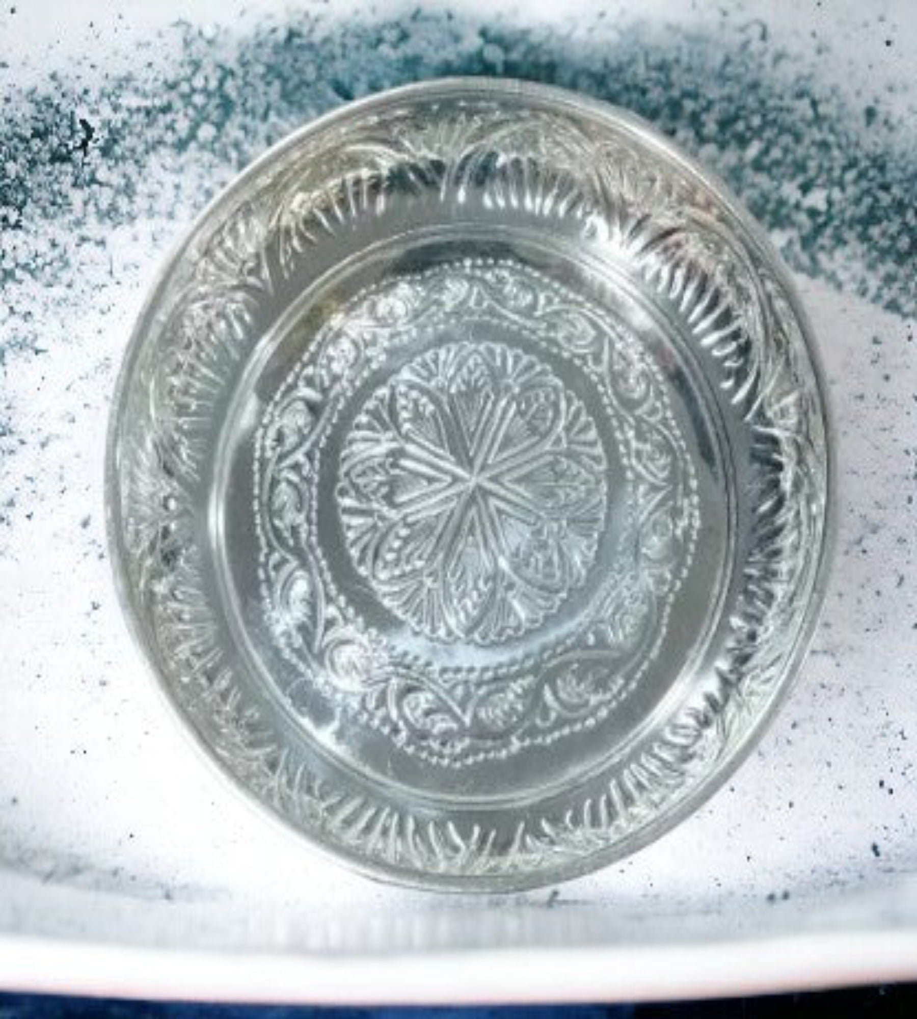 Sigaram German Silver 10 Inch Floral Design Plate With Stand for Home Pooja Decor K3810