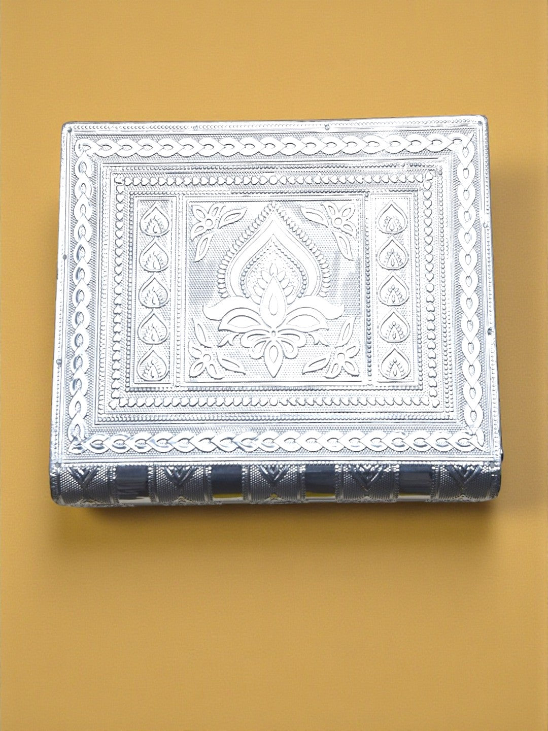 Sigaram 9x7 Inch Wooden Silver Plated Zavesi Jewelry Box for Wedding Gifts K5188