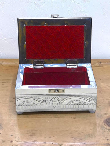 Sigaram 6x4 Inch Silver Plated Wooden Pooja Box For Home Pooja Box K5216