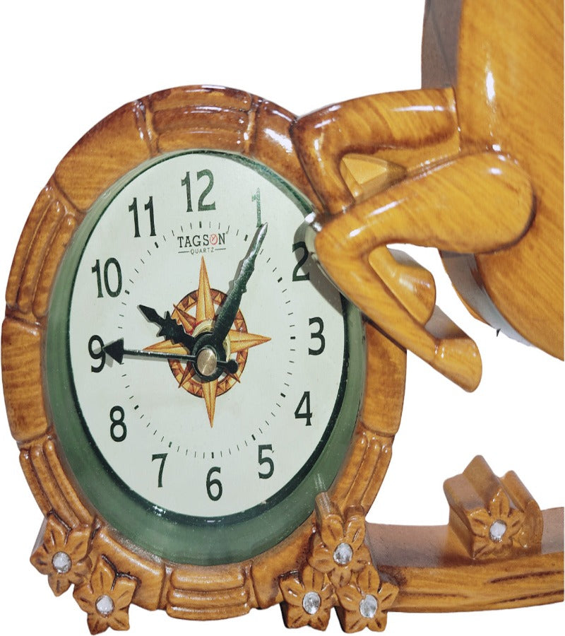 Analog Yellow Color Deer Table Clock K3921