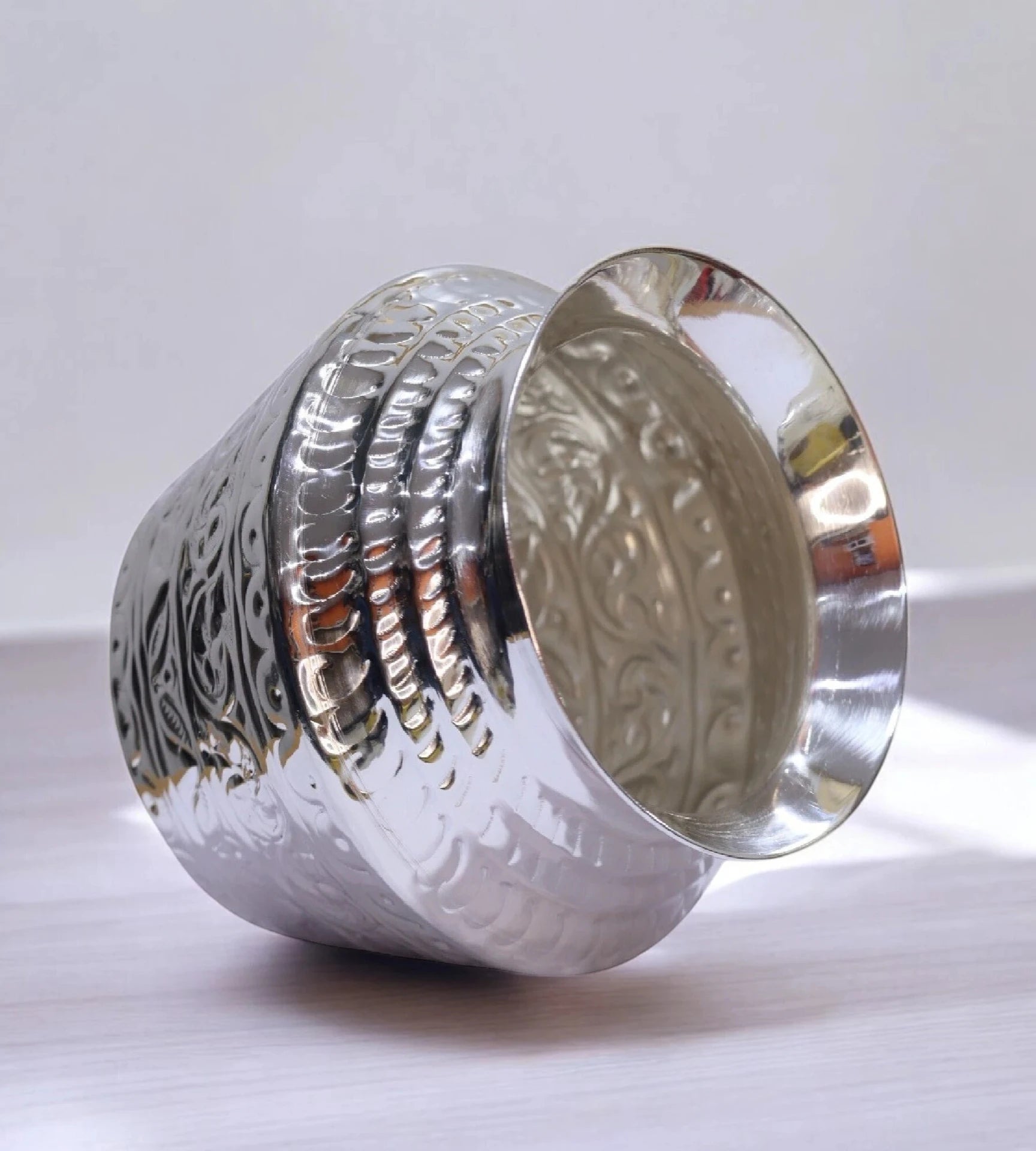 Sigaram Brass 6.7 Inch Serva / Bindige / Kalash For Home Pooja Festival K4670