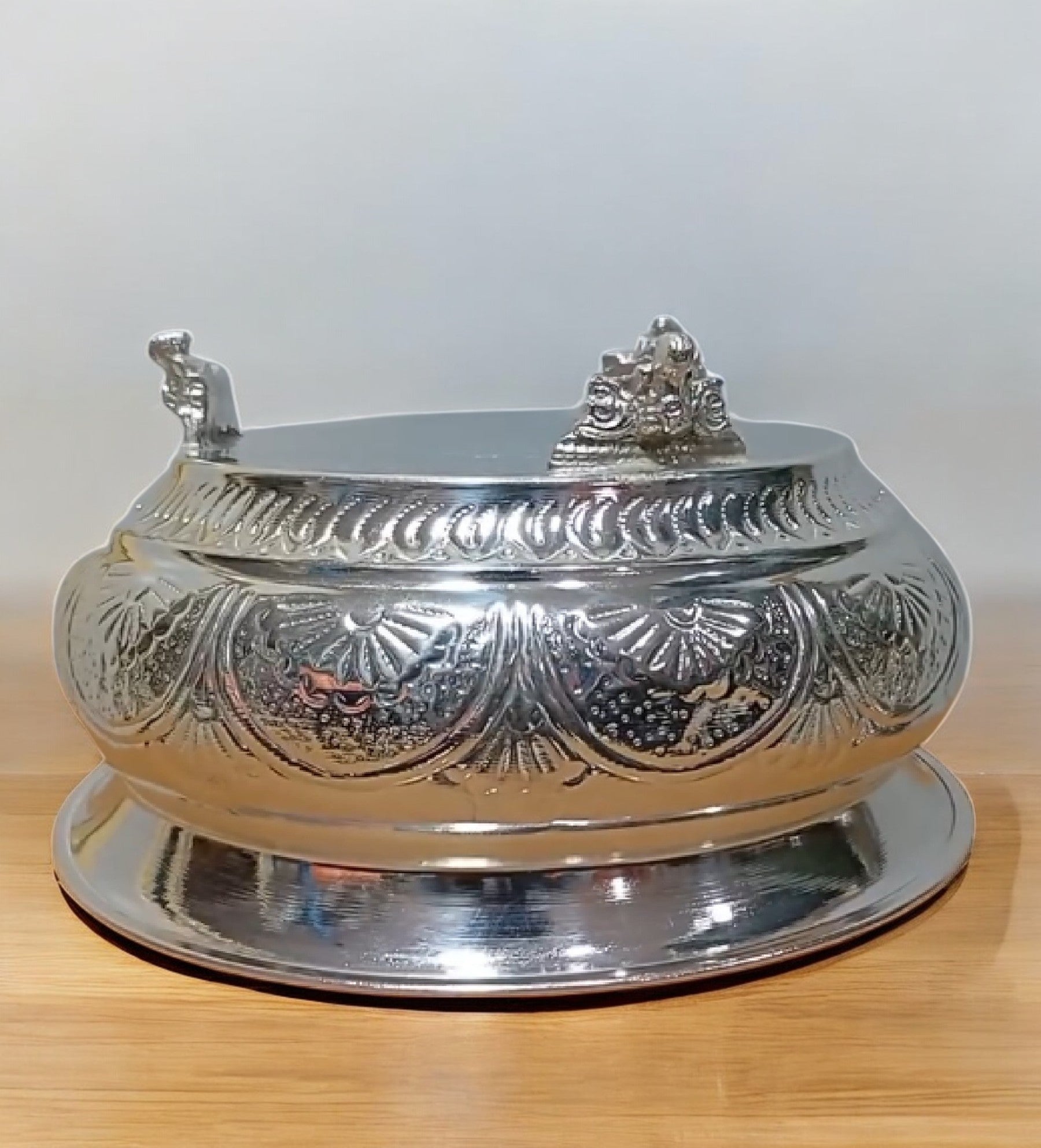 Sigaram Flower Fruit Basket is best for Home Pooja, Office and Temple Poojas K3132