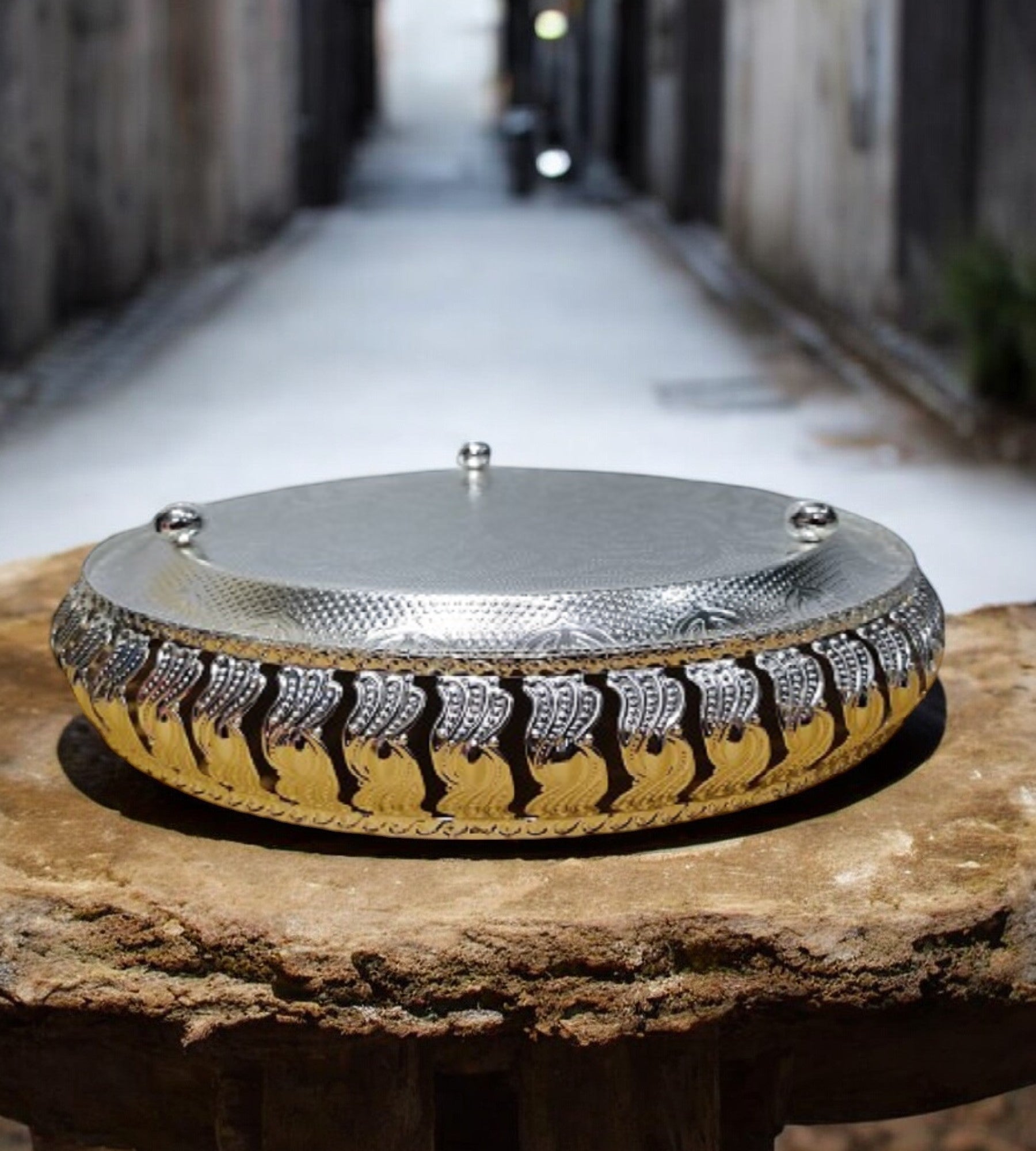 Sigaram 9 Inch Wedding Tray For Pooja Festival and Wedding Ceremany K4454