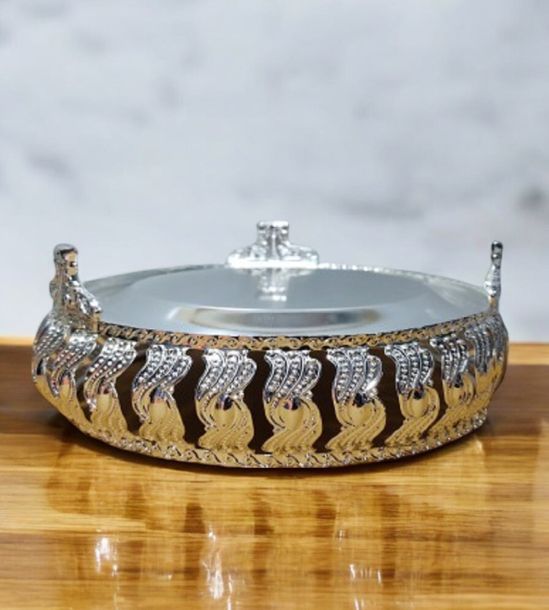 Sigaram 6 Inch Wedding Tray For Pooja Festival and Wedding Ceremany K4462