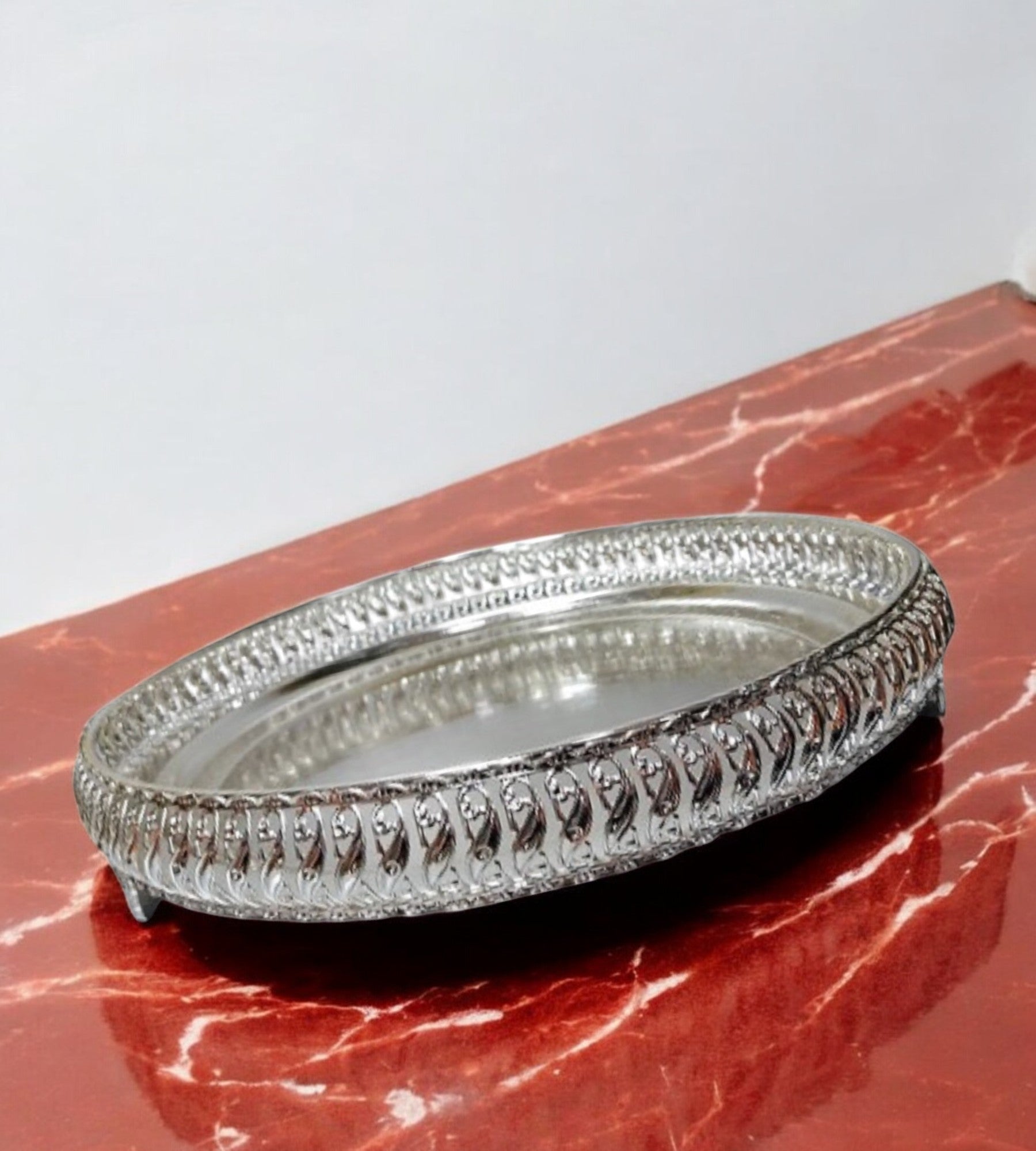 Sigaram 14 Inch Wedding Tray For Pooja Festival and  Wedding Ceremany K4465