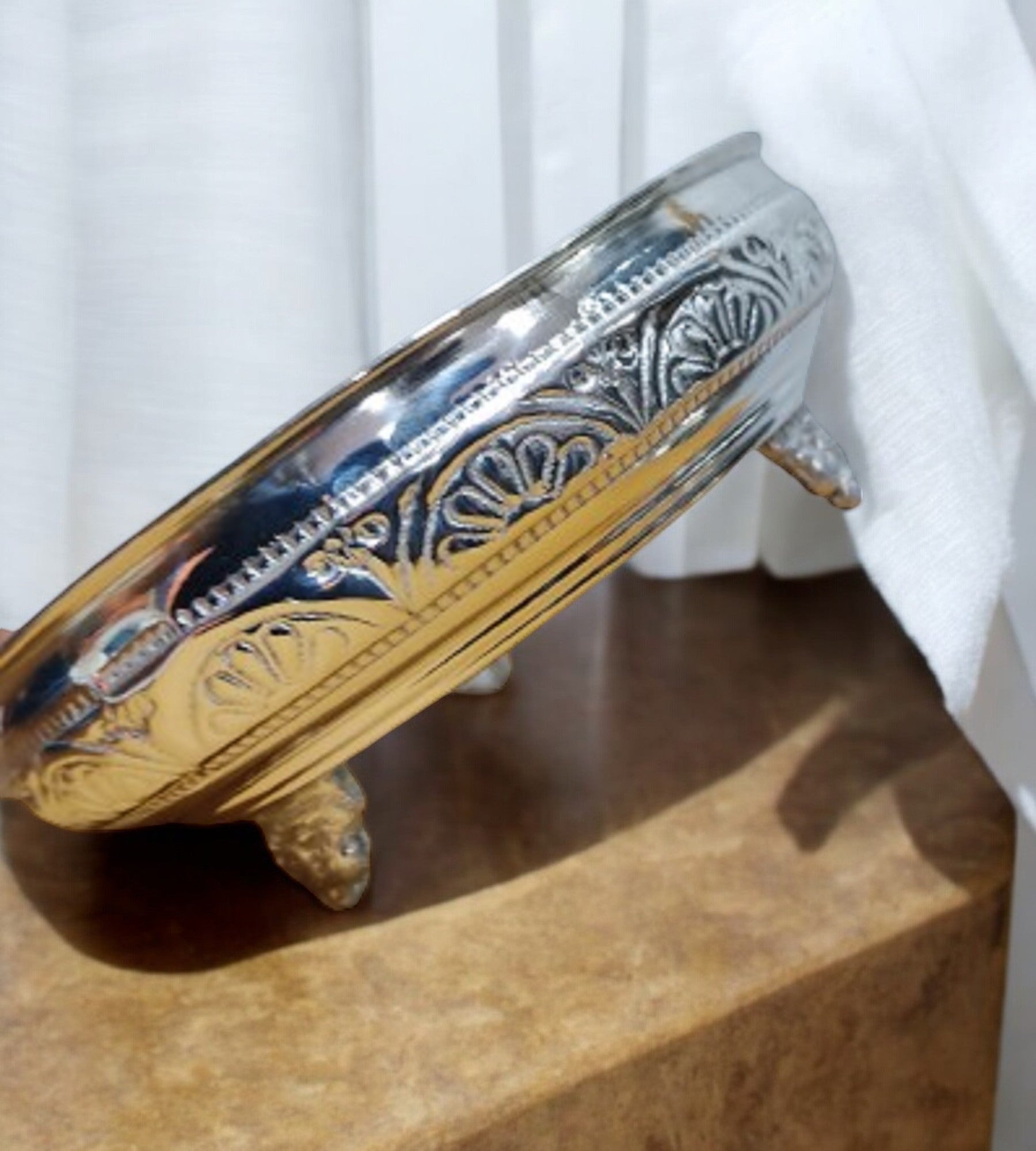 Sigaram Germaan Silver 7 Inch Floral Design Plate With Stand For Home Pooja Decore K4483