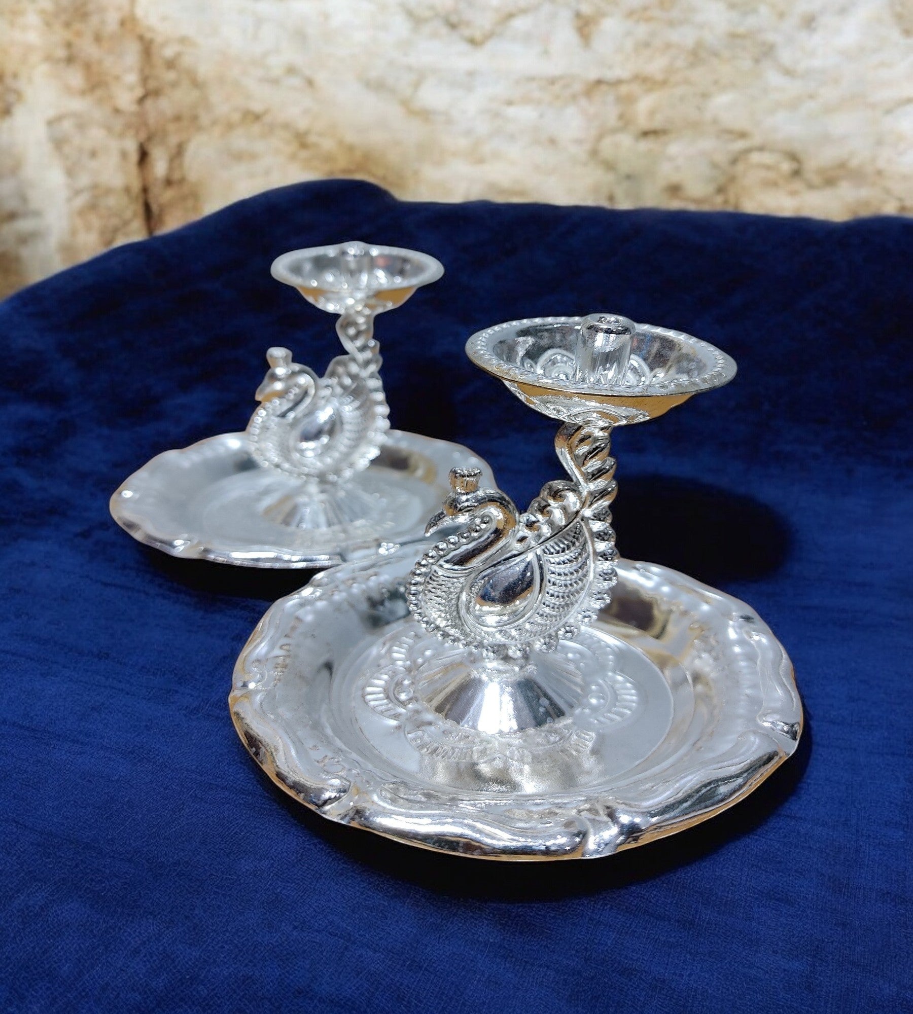 Sigaram Brass 2.7 Inch Fancy Peacock Diya For Home Pooja Decore K4566