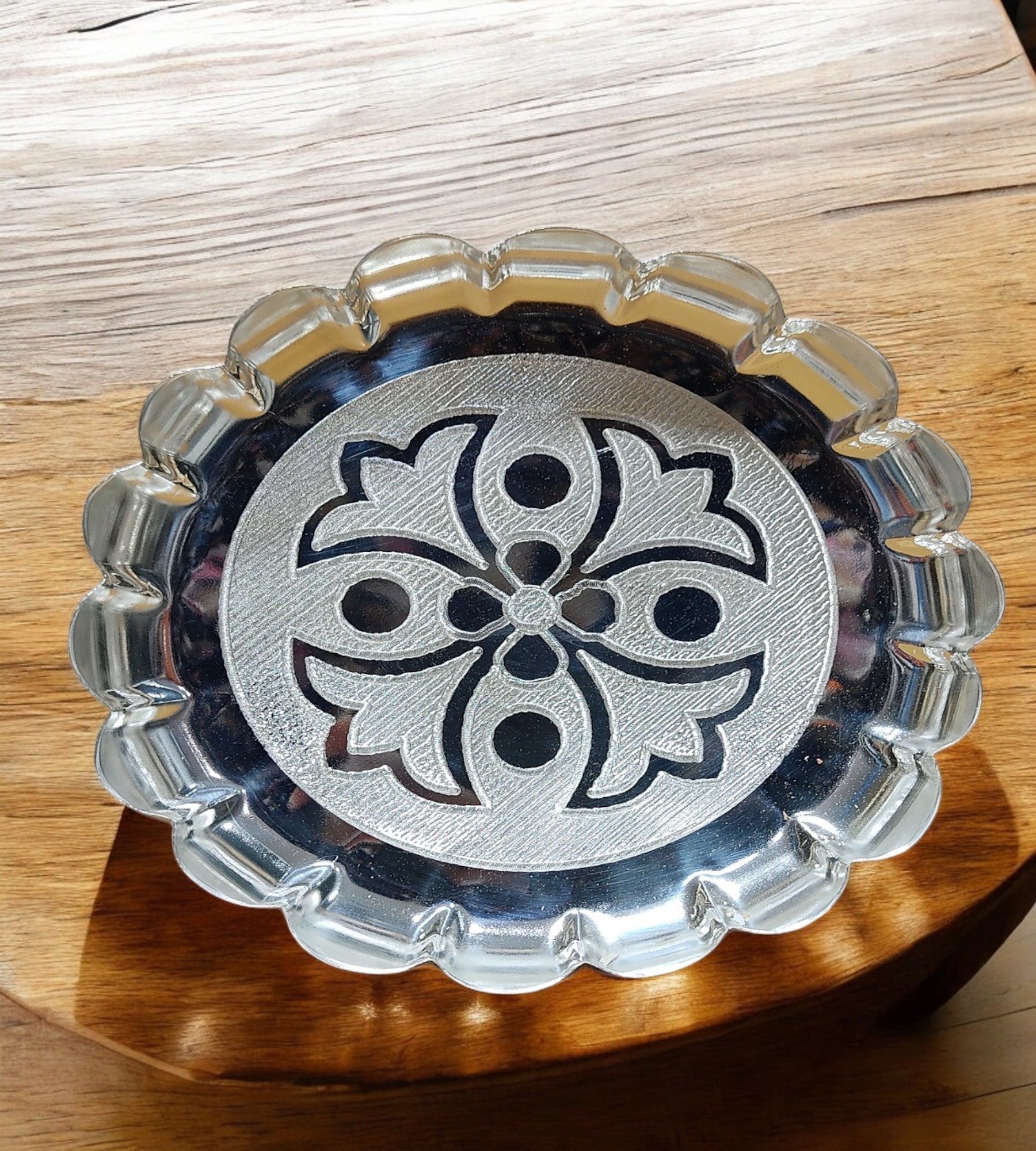 Sigaram 7 Inch German Silver Floral Designed Plate with Leg For Home Pooja Decor K4594
