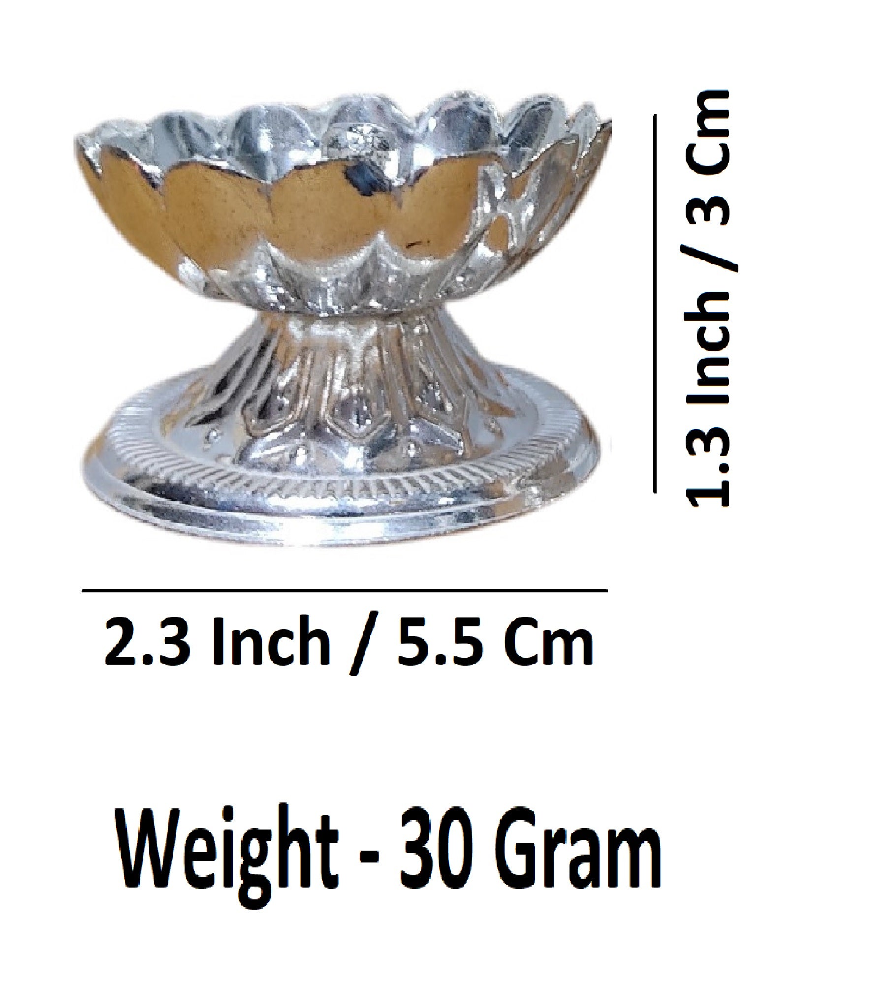 Sigaram Brass 1.3 Inch Flower Designed Diya For Home Pooja Decore K4604