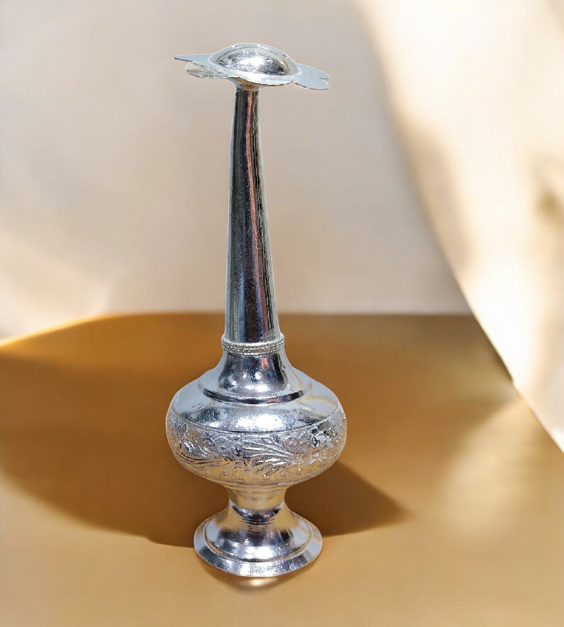 Sigaram Brass 8.5 Inch Rose Water Spinkler / Gulab Dani / Gangajal Spray For Wedding and Pooja Festival K4619