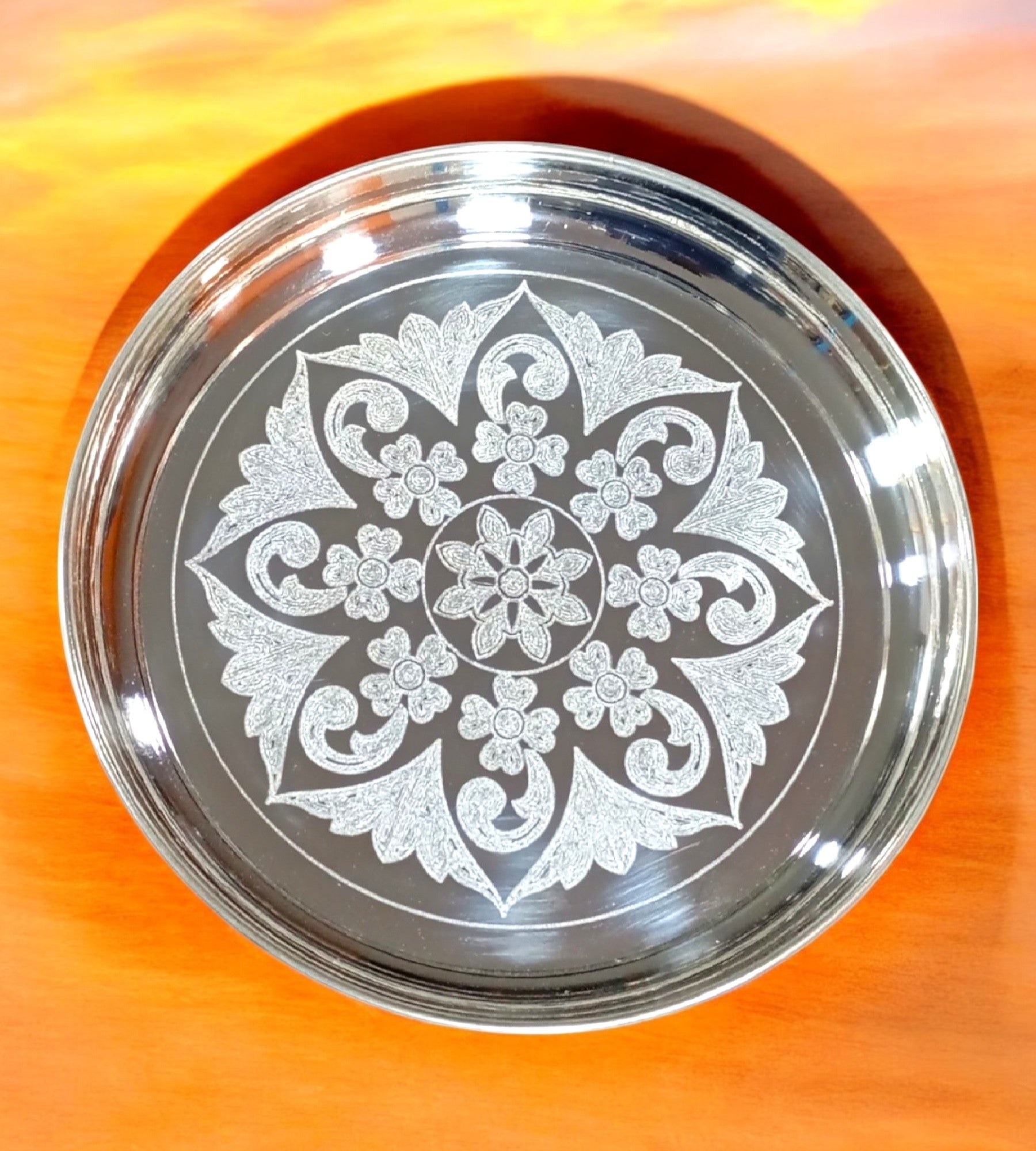 Sigaram Brass 9 Inch Floral Designed Plate For Home Pooja Decore K4646