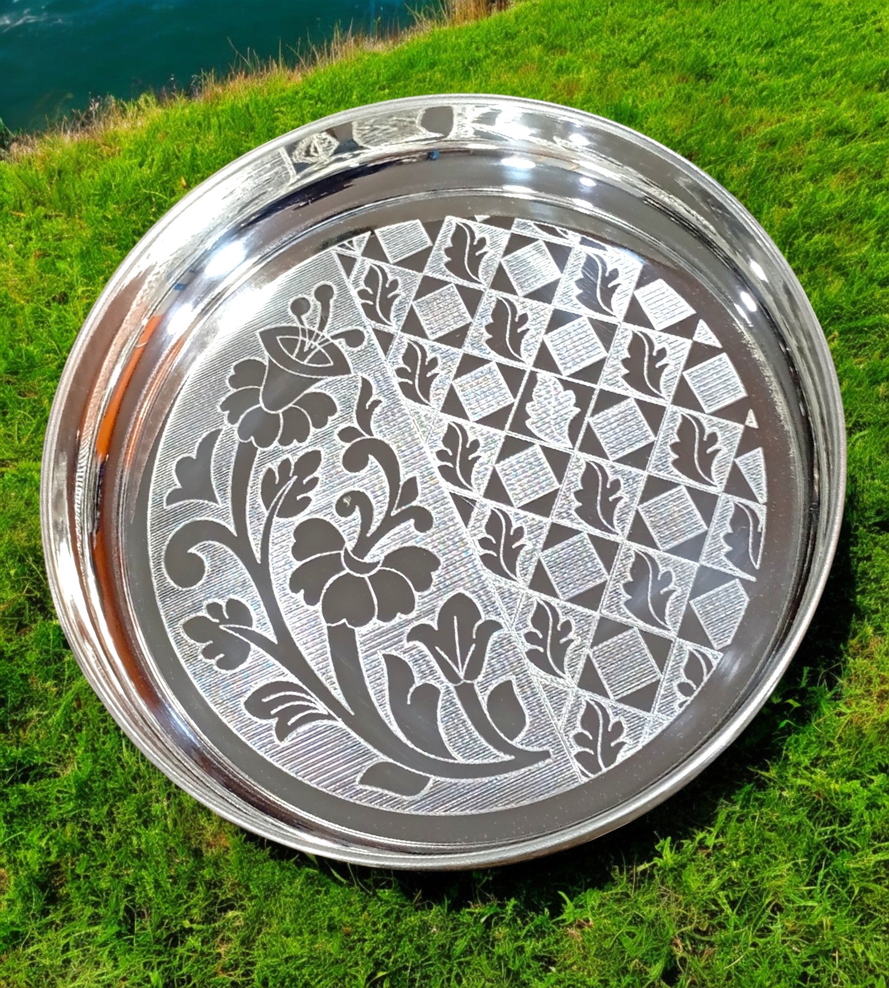 Sigaram Brass 10 Inch Floral Designed Plate For Home Pooja Decore K4647
