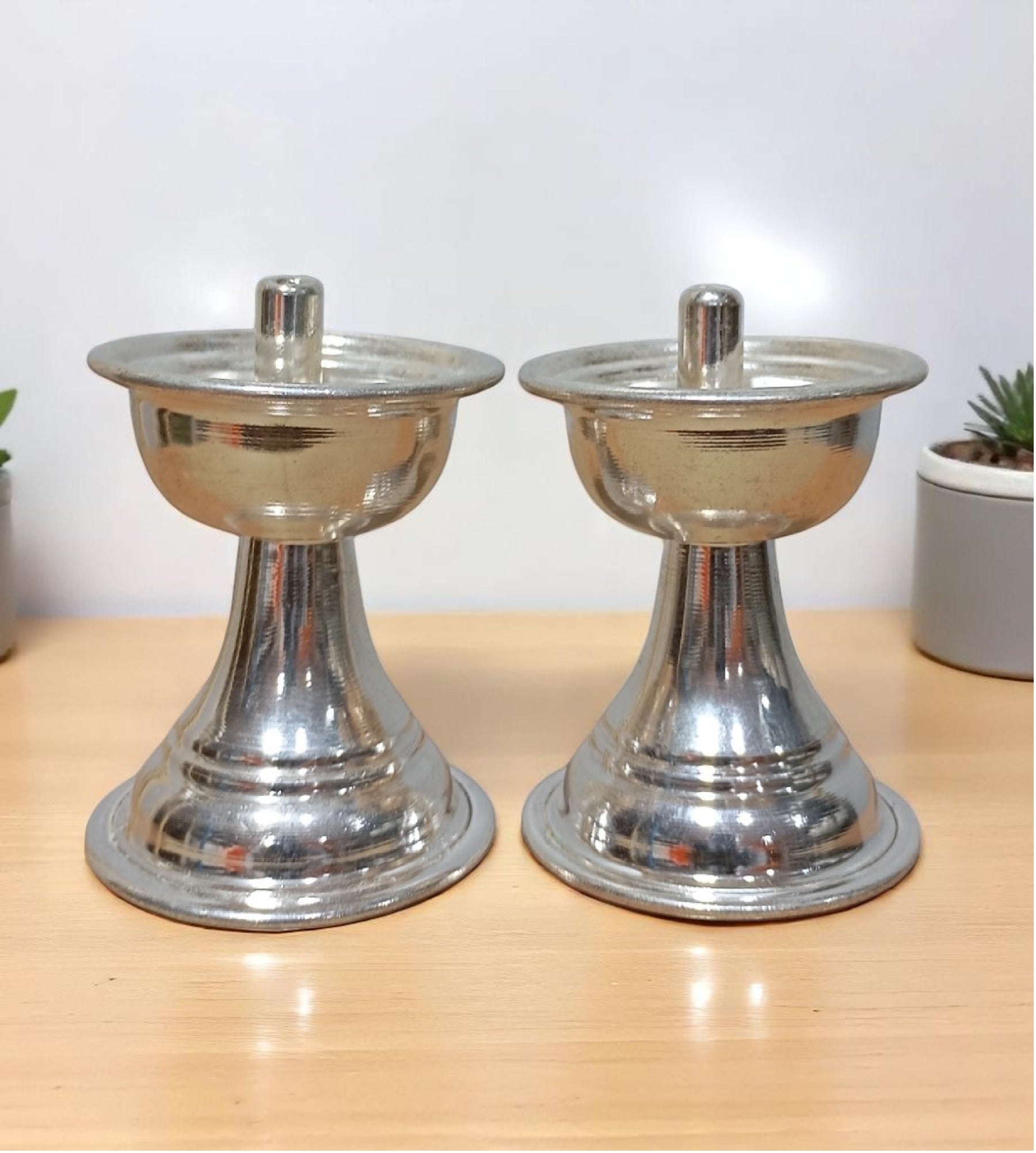 Sigaram Brass 2.5 Inch Plain Diya for Home & Temple Pooja Décor K4727