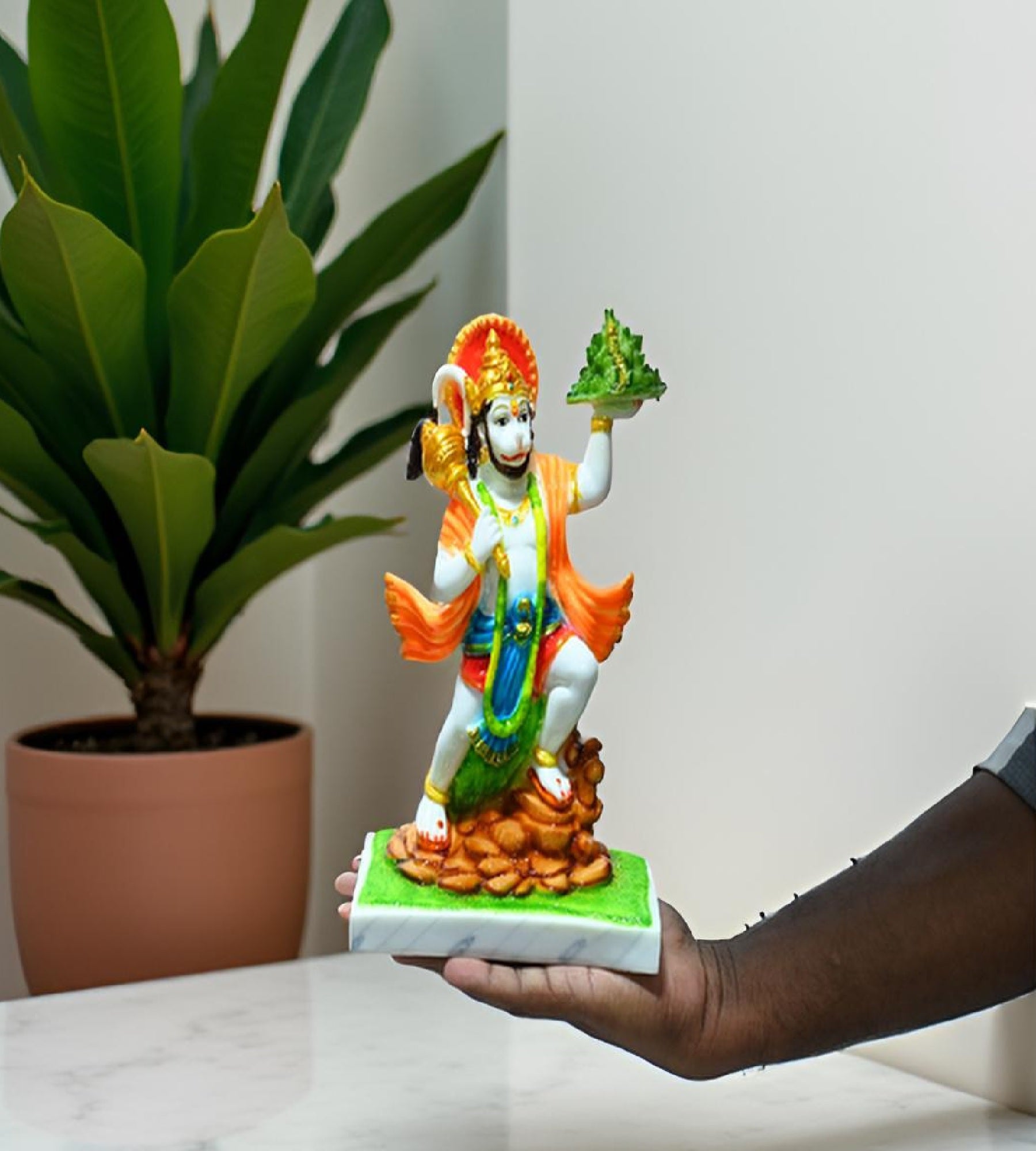 Sigaram 9 Inch Multi-Color Marble Hanuman Idol For Home Decoretive Showpiece K4789