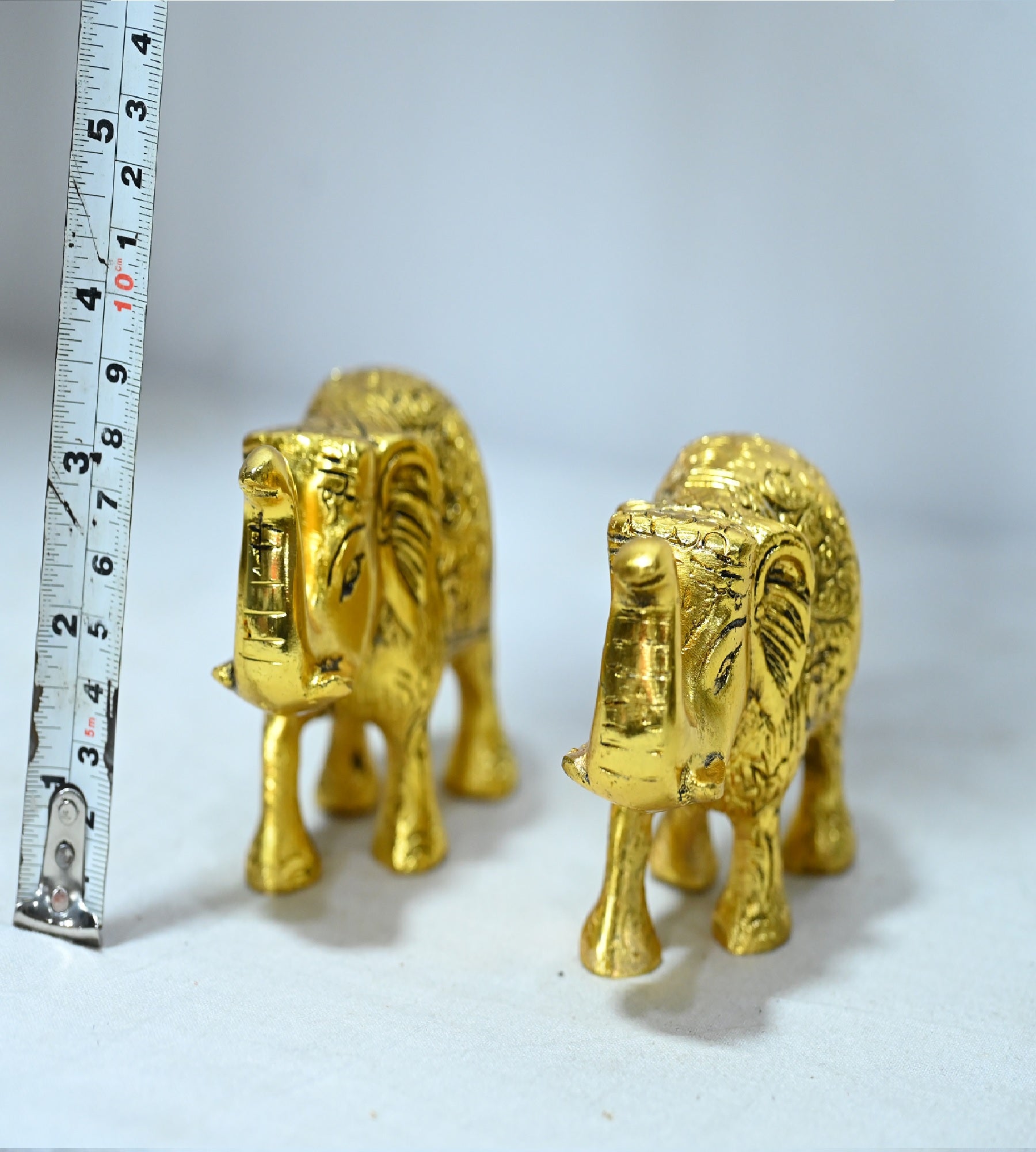 Sigaram 3 Inch Gold Metal Elephant For Home Decorative Showpiece K4803