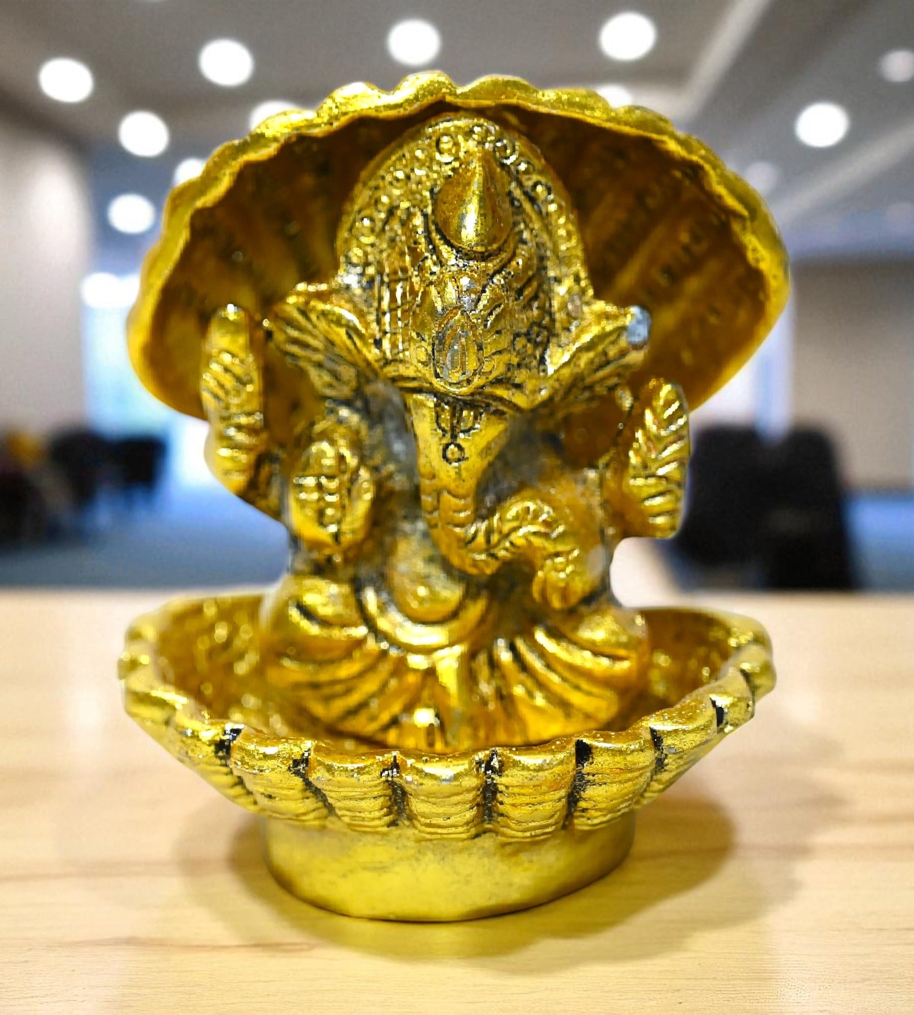 Sigaram 3 Inch Gold Color Metal Ganesh Idol For Home Decoretive Showpiece K4804