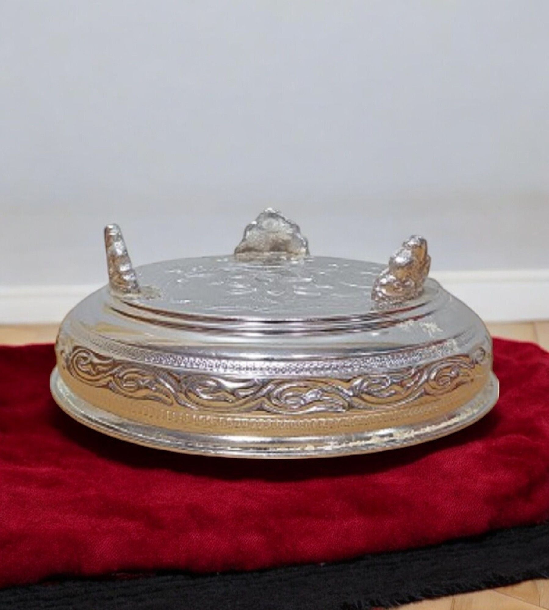 Sigaram German Silver 6 Inch Floral Design Plate With Stand For Home Pooja Decor K4492