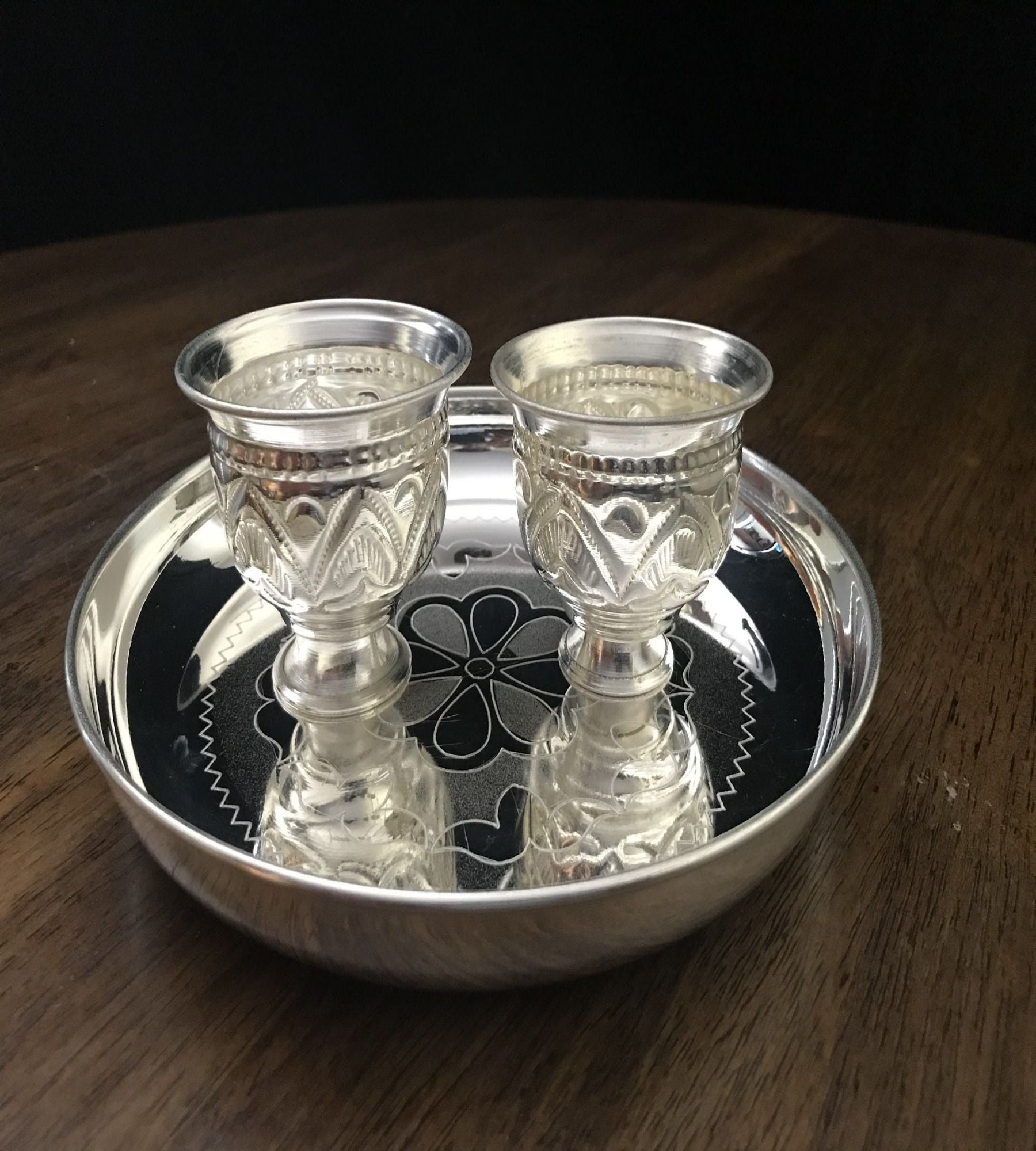 Sigaram German Silver 8 Inch Pooja Thali Set - Plate and Kum Kum Cup for Home Pooja Decor K2435