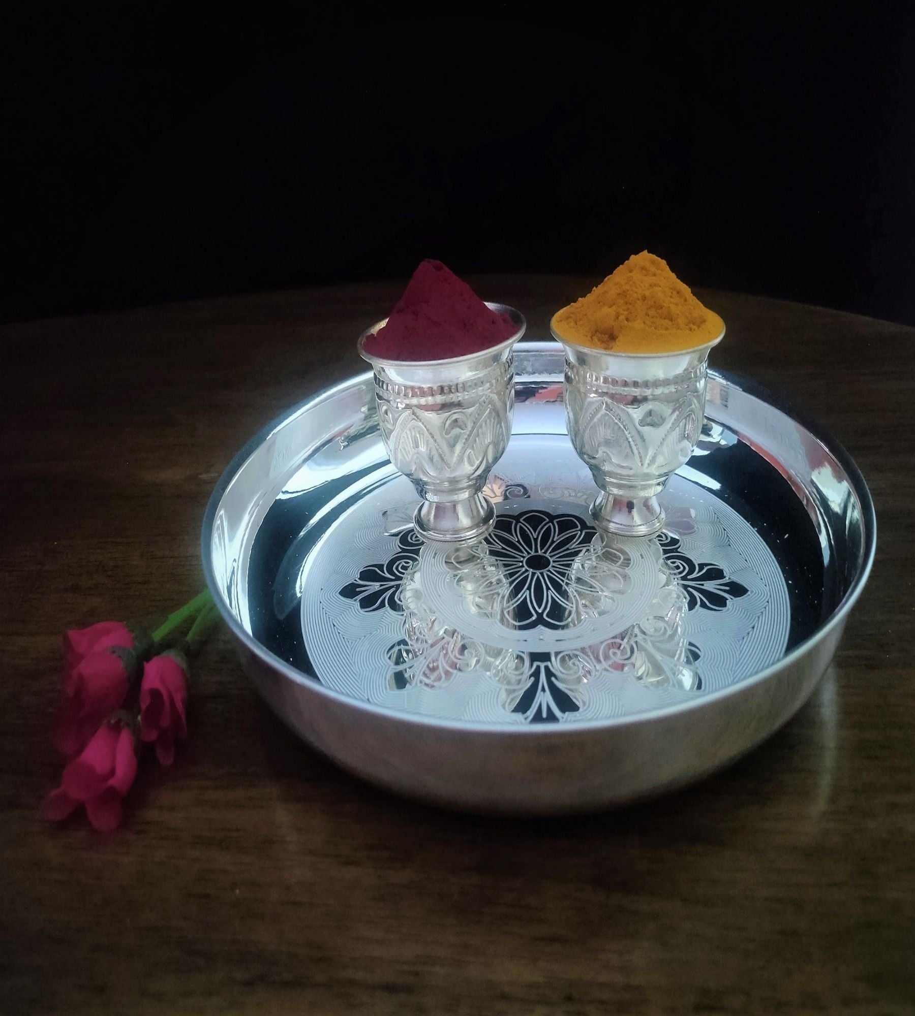Sigaram German Silver 9 Inch Pooja Thali Set - Plate and Kum Kum Cup for Home Pooja Decor K2444