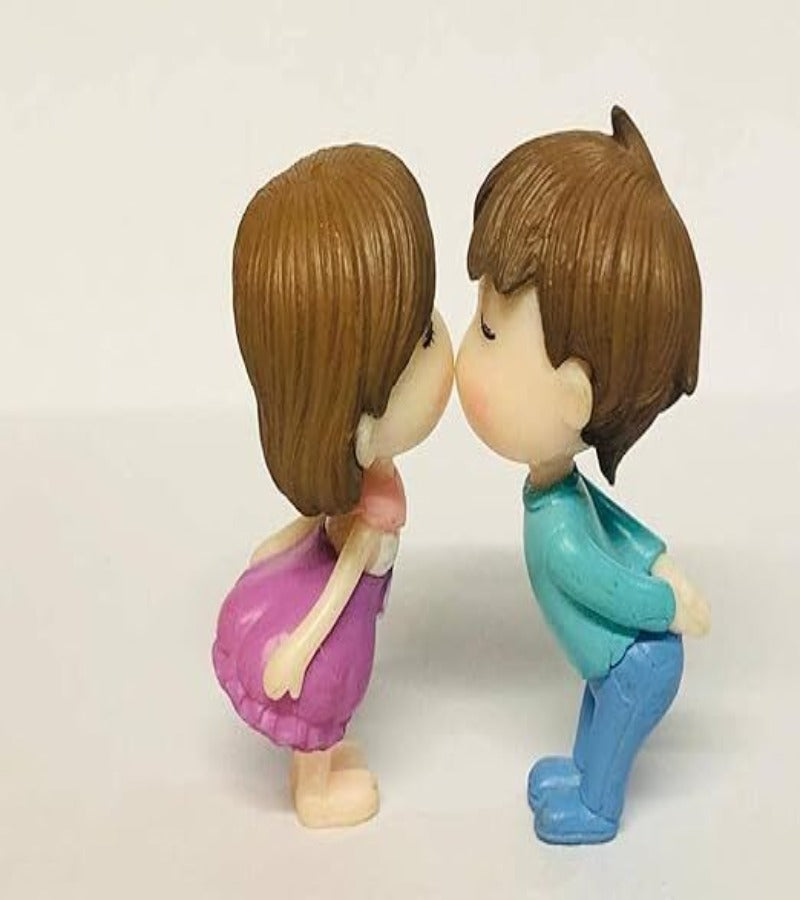 Cute Couple Figurin Cartoon Miniature Showpiece Statue For Gift,Lovers K4243