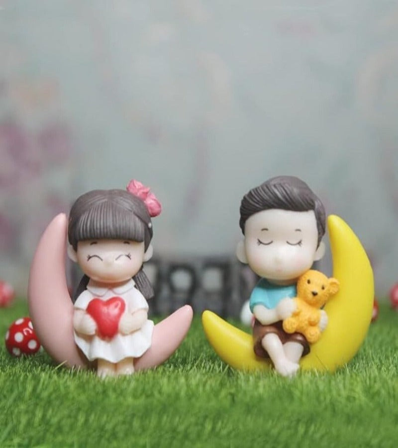 Babys on Moon And Ghost Figurin Miniature Showpiece Statue For Gift,Lovers K4249