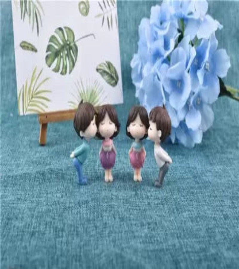 Cute Couple Figurin Cartoon Miniature Showpiece Statue For Gift,Lovers K4241