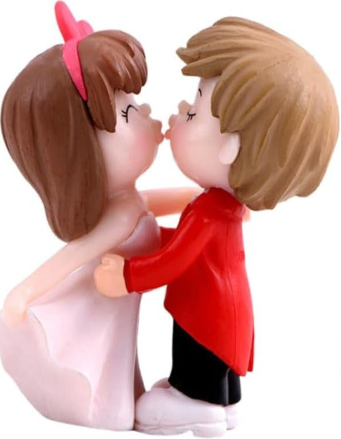 Cute Couple Kiss Figurin Miniature Showpiece Statue For Gift,Lovers K4279
