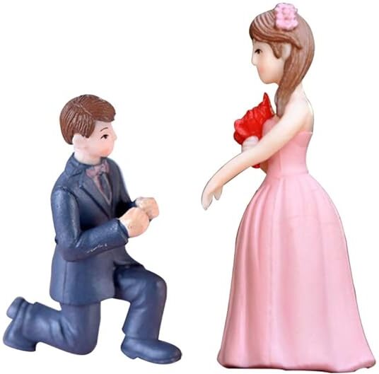 Cute Couple Proposing Figurin Miniature Showpiece Statue For Gift,Lovers K4281