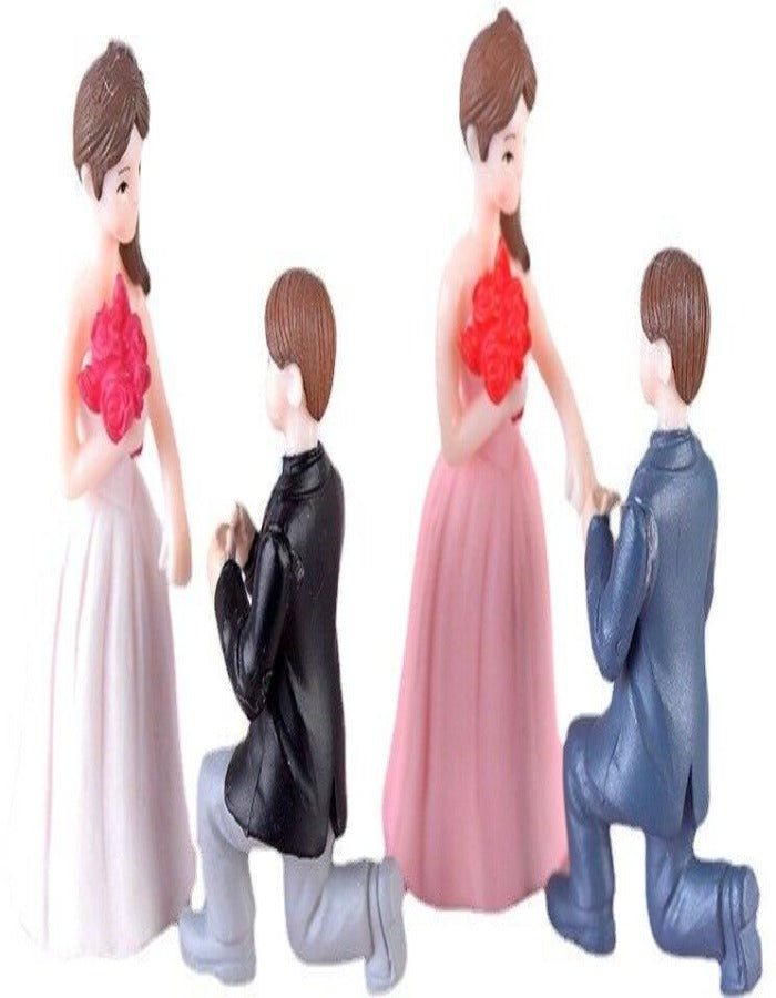 Cute Couple Proposing Figurin Miniature Showpiece Statue For Gift,Lovers K4280